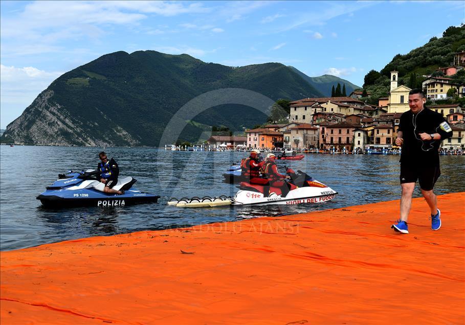 The Floating Piers 