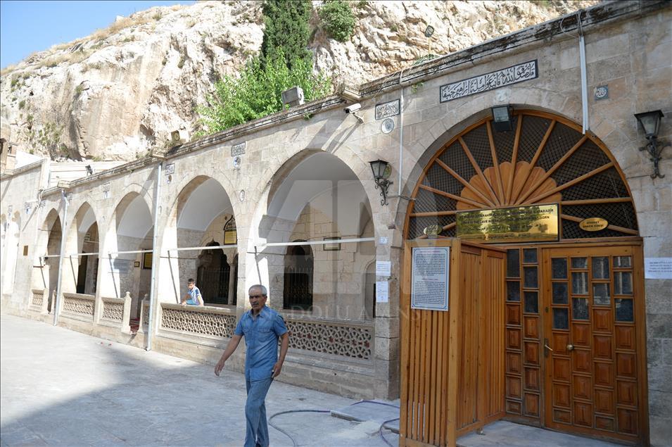 Hazreti İbrahim'in makamı yenileniyor