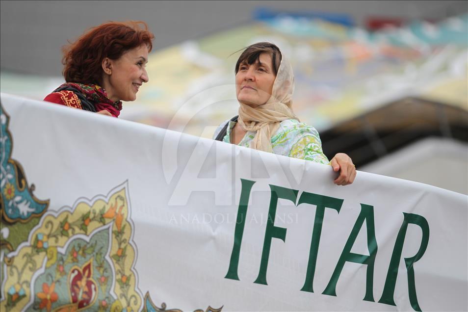 Tataristan'da rekor katılımlı iftar