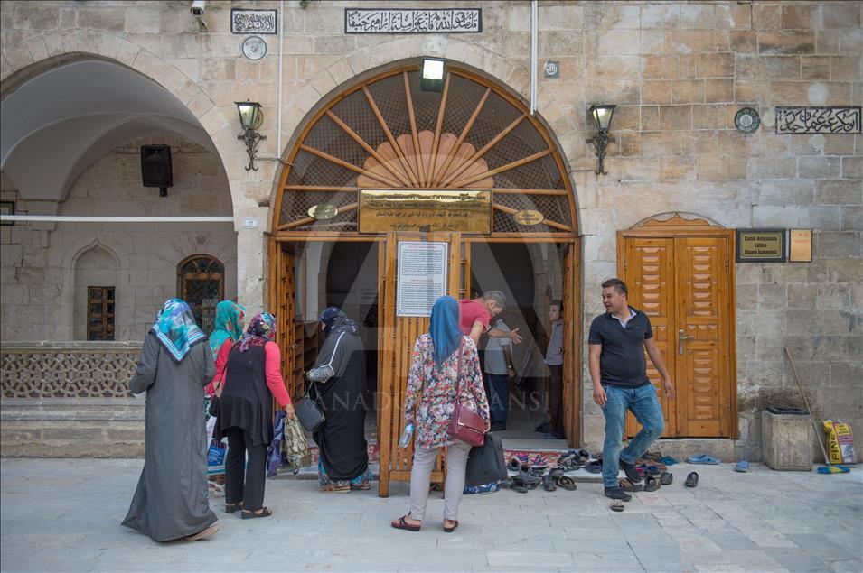 Hazreti İbrahim'in makamı yenilendi