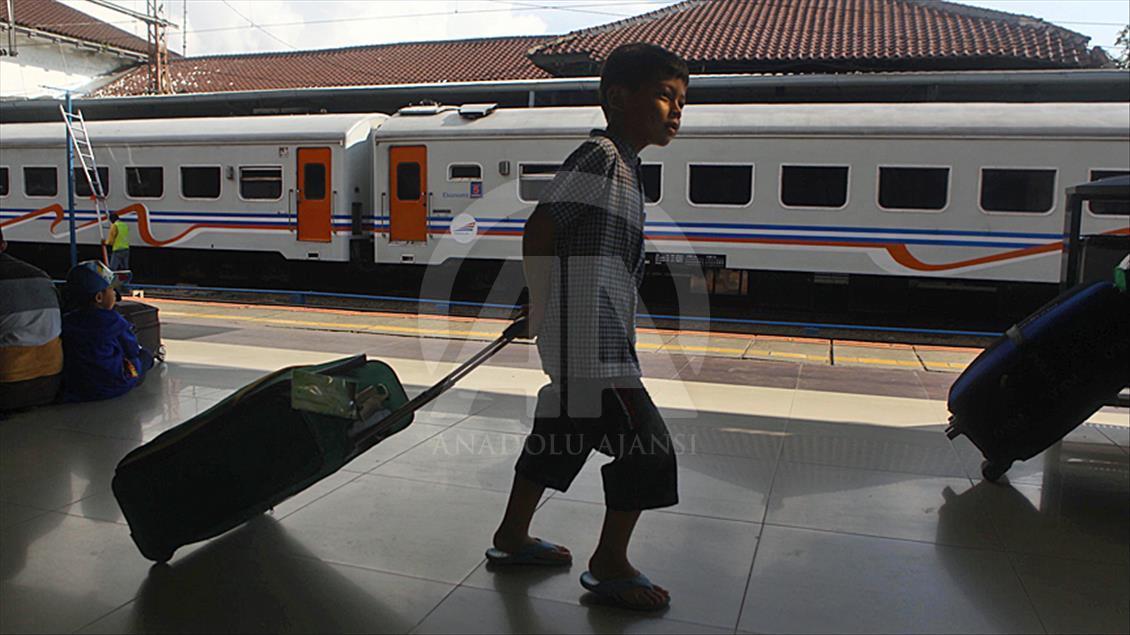 Eid el-fitr seasonal migration in Indonesia