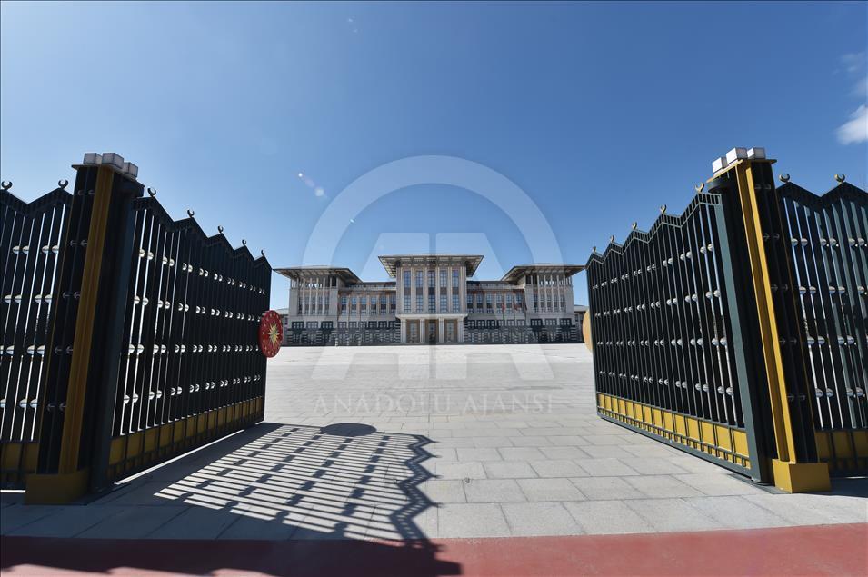 Cumhurbaşkanlığı Külliyesi, "rehber" ile tanıtılacak