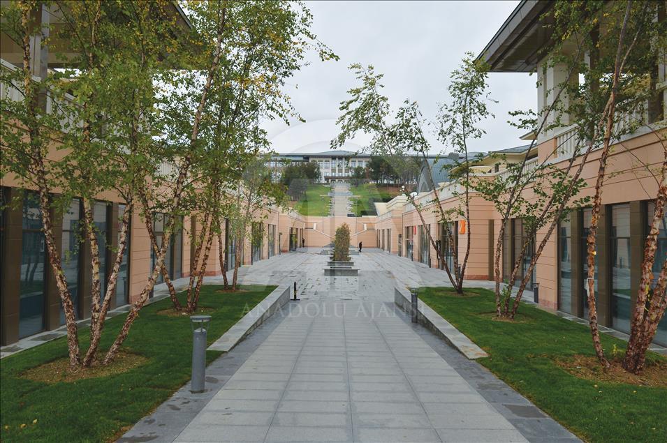 Cumhurbaşkanlığı Külliyesi, "rehber" ile tanıtılacak