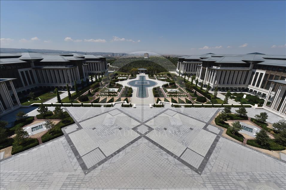 Cumhurbaşkanlığı Külliyesi, "rehber" ile tanıtılacak