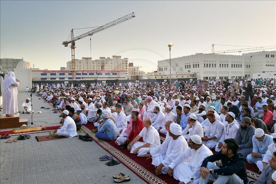 Millions of Muslims across the world mark Eid alFitr Anadolu Ajansı