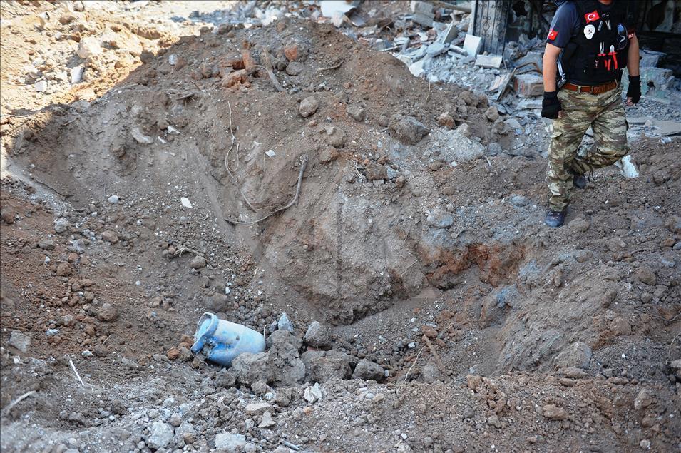 Nusaybin patlayıcılardan arındırılıyor