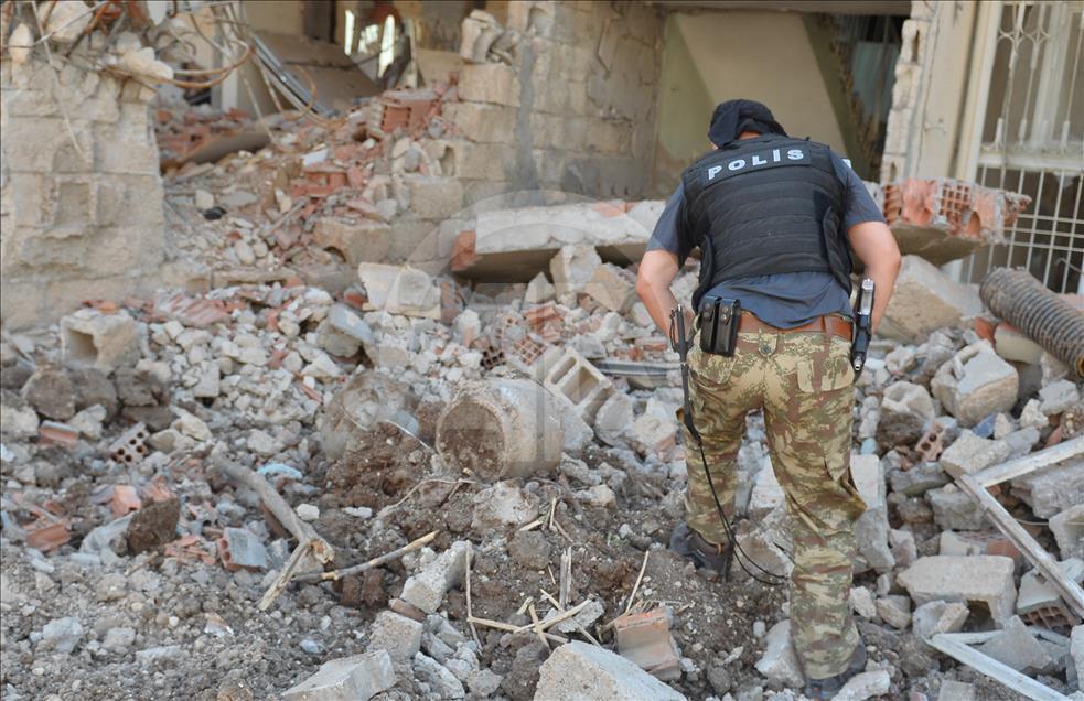 Nusaybin patlayıcılardan arındırılıyor