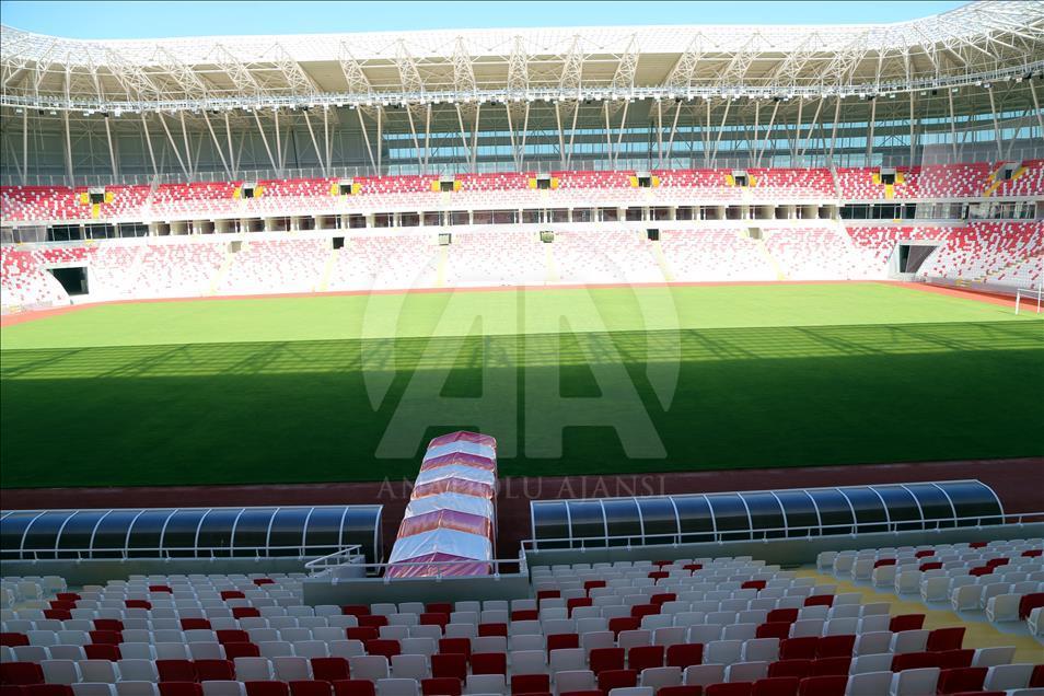 Sivasspor'un yeni stadı sezona hazırlanıyor

