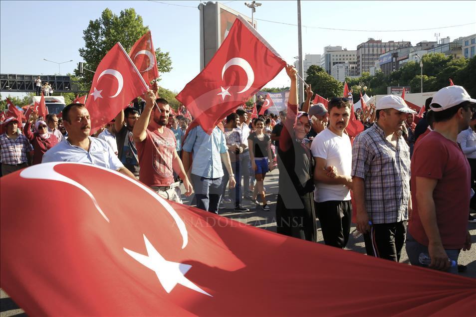 FETÖ'nün darbe girişimine tepkiler