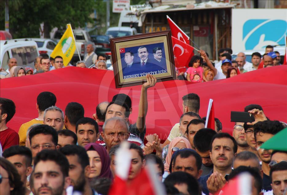 FETÖ'nün darbe girişimine tepkiler