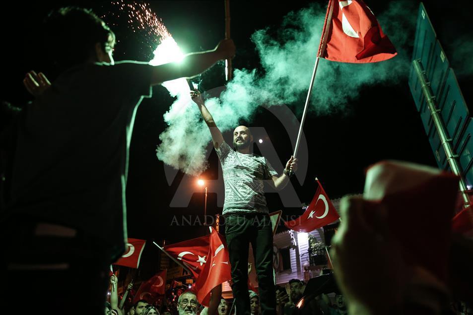 FETÖ'nün darbe girişimine tepkiler