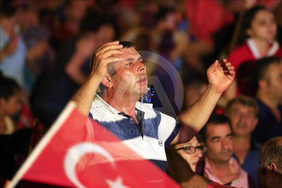 FETÖ'nün darbe girişimine tepkiler