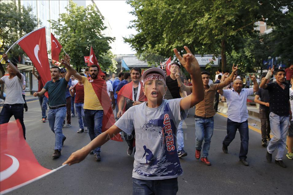 FETÖ'nün darbe girişimine tepkiler