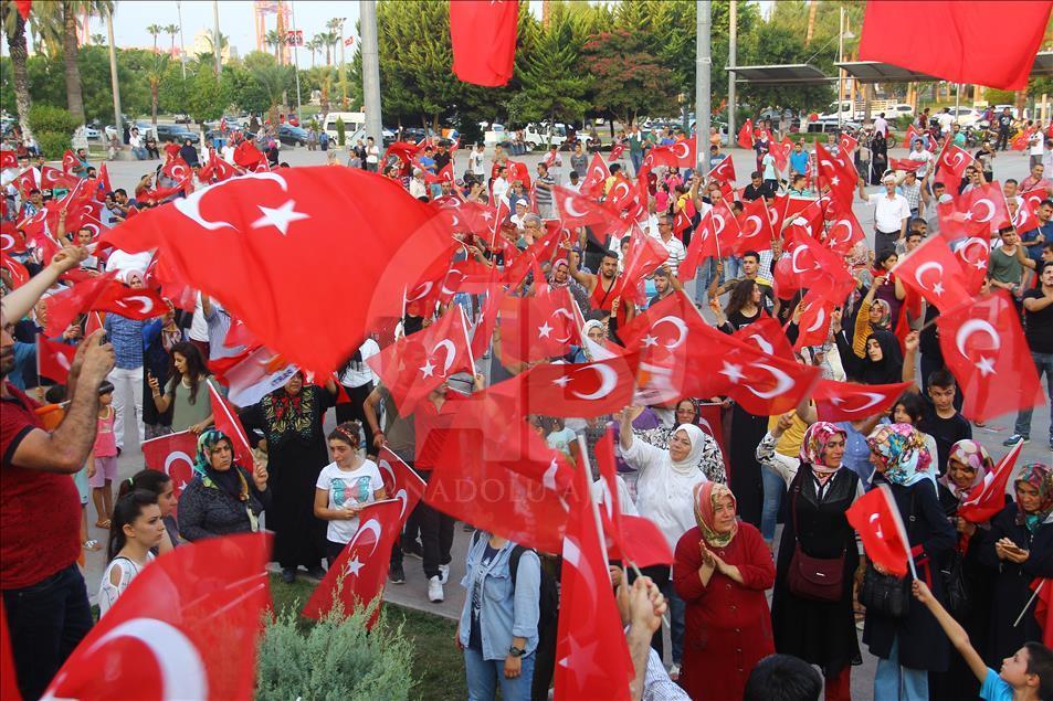 FETÖ'nün darbe girişimine tepkiler