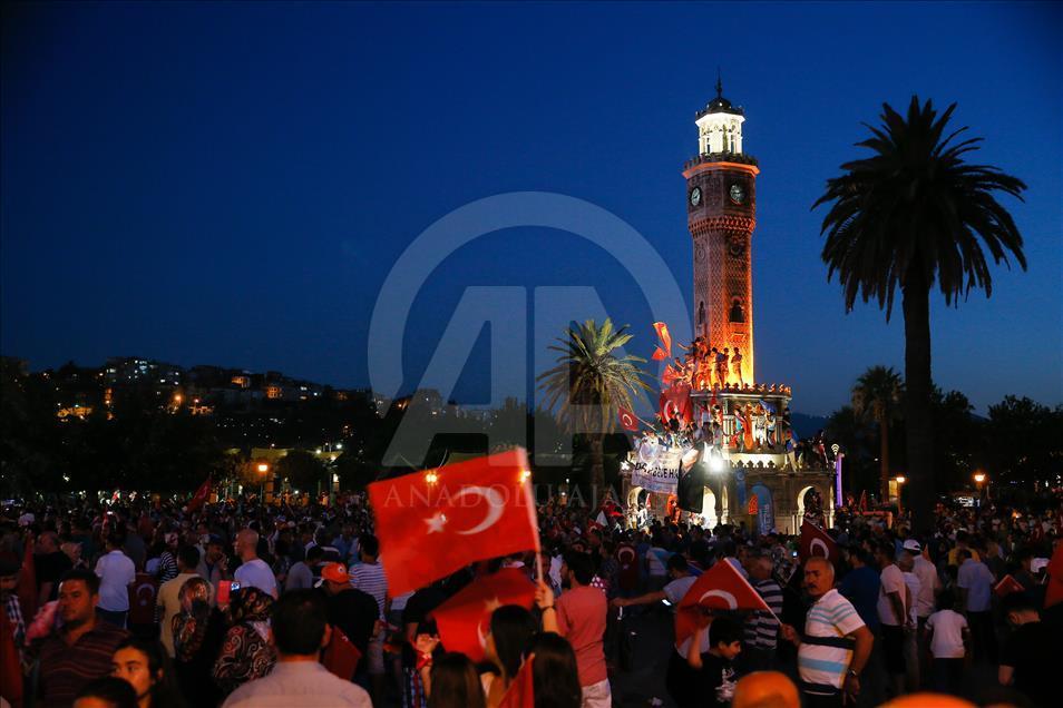 FETÖ'nün darbe girişimine tepkiler