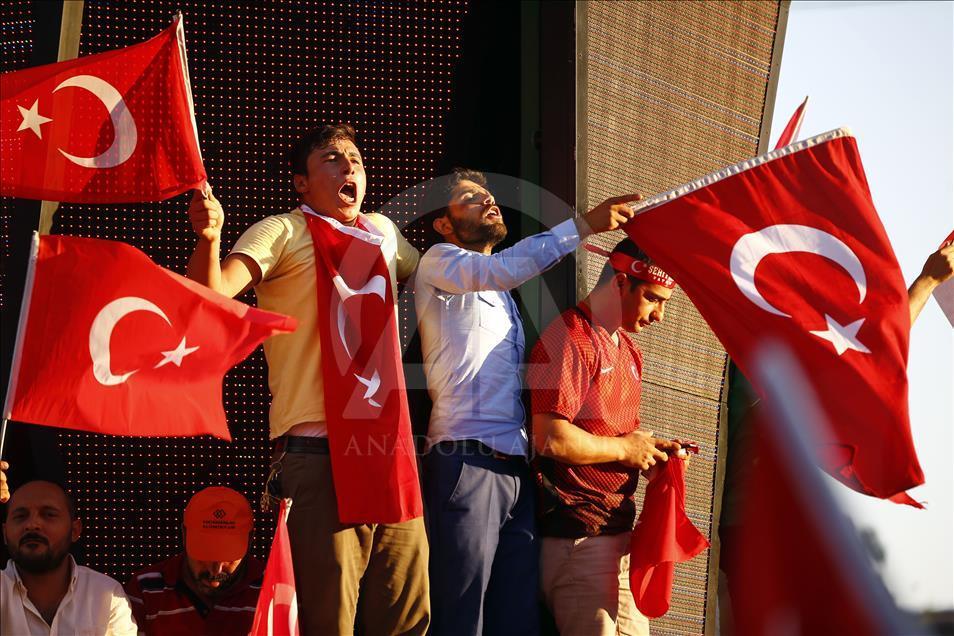 FETÖ'nün darbe girişimine tepkiler