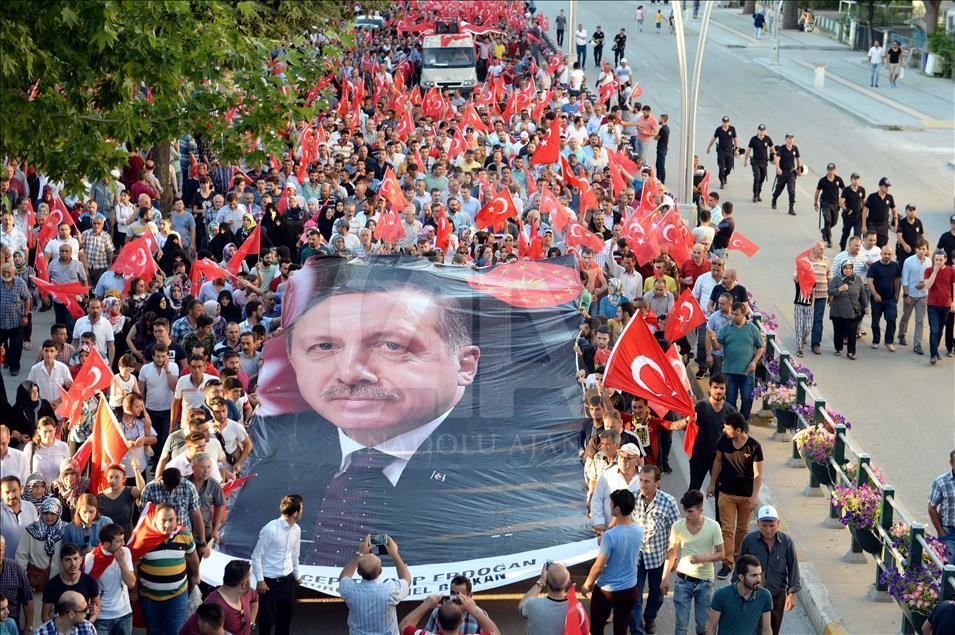 FETÖ'nün darbe girişimine tepkiler