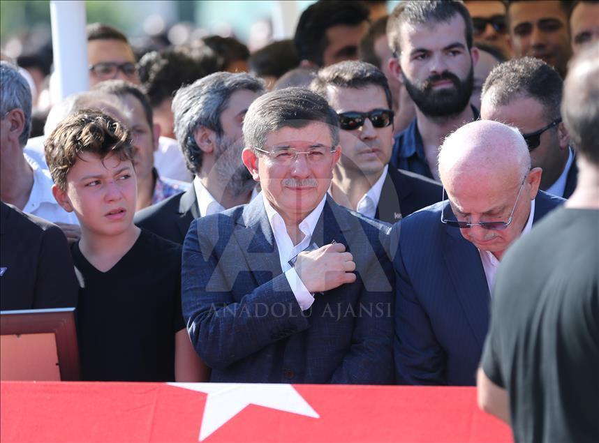 Demokrasi şehitleri son yolculuğuna uğurlanıyor