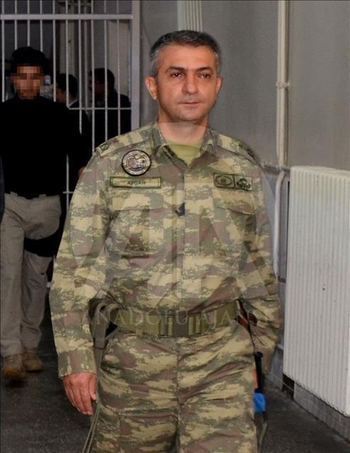 Yurt genelinde 103 general ve amiral gözaltına alındı