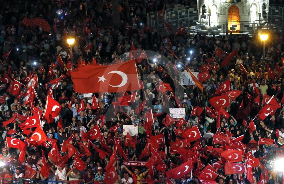 FETÖ'nün darbe girişimine tepkiler