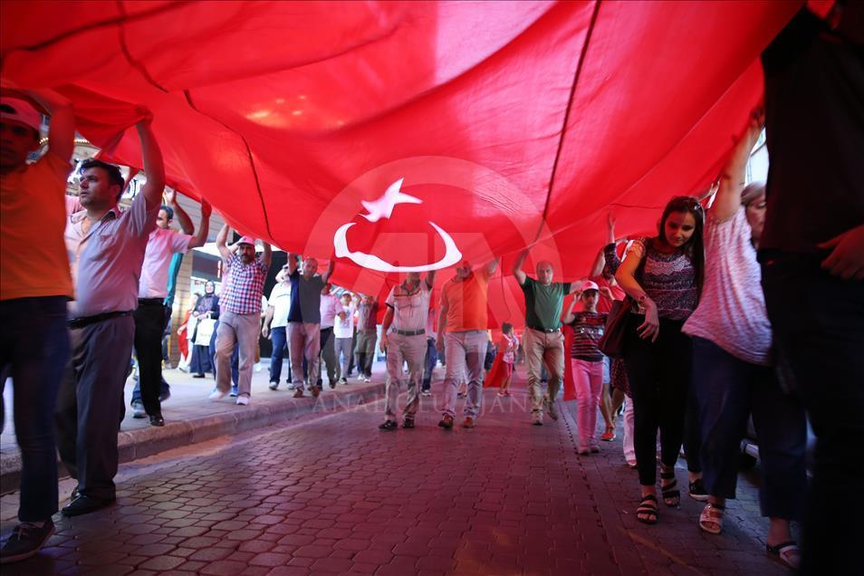 FETÖ'nün darbe girişimine tepkiler