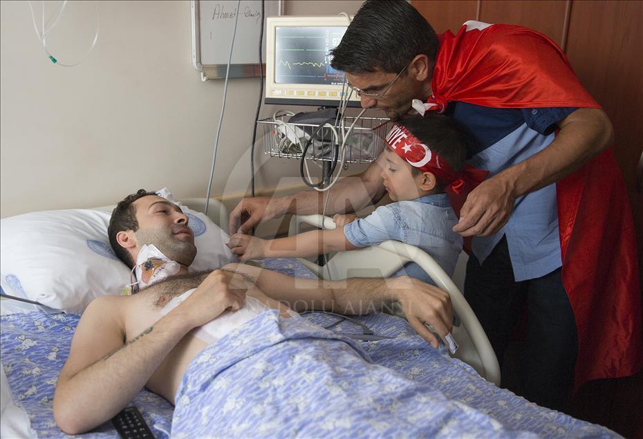 "15 Temmuz gazileri"ne çocuklardan "madalya"