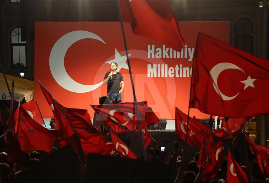 Demokrasi nöbeti devam ediyor