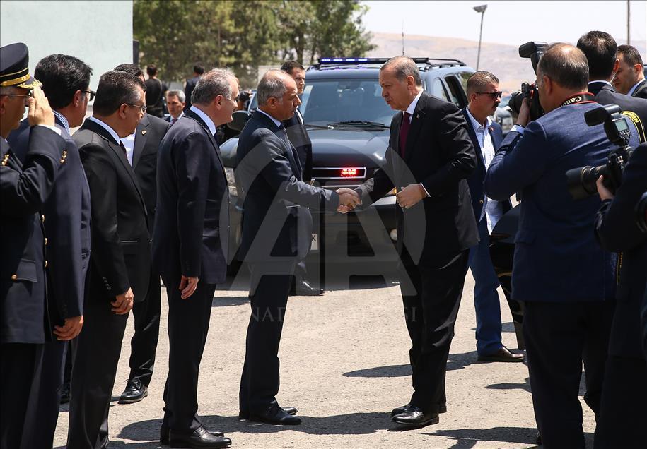 Cumhurbaşkanı Erdoğan, Özel Harekat Daire Başkanlığı'nı ziyaret etti