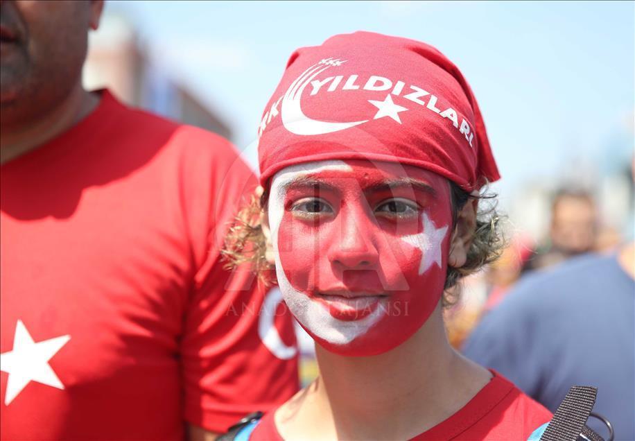 Milyonlar Yenikapı'daki Miting Alanında - Anadolu Ajansı