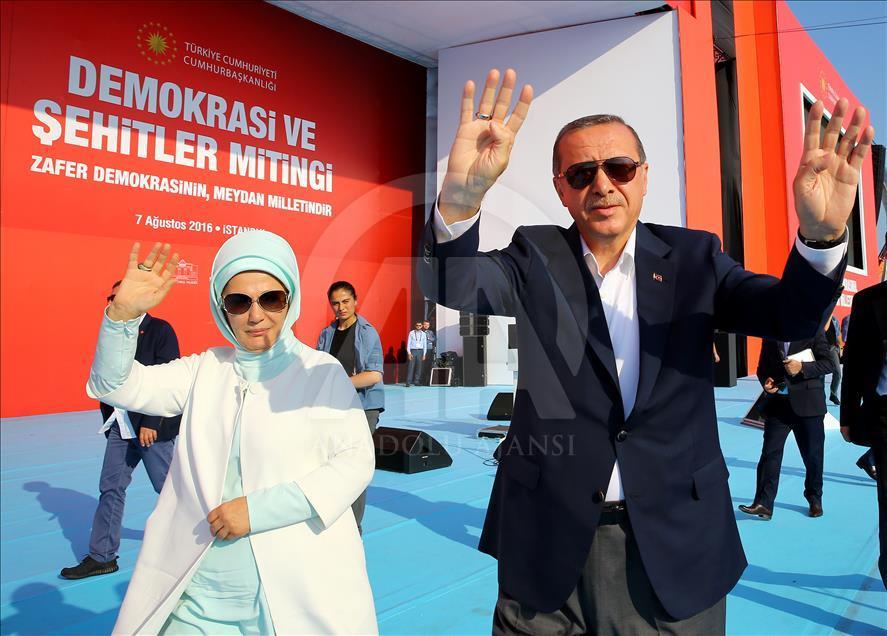 "Demokrasi ve Şehitler Mitingi”