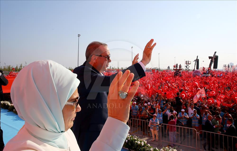 "Demokrasi ve Şehitler Mitingi”