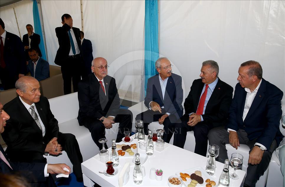 "Demokrasi ve Şehitler Mitingi"