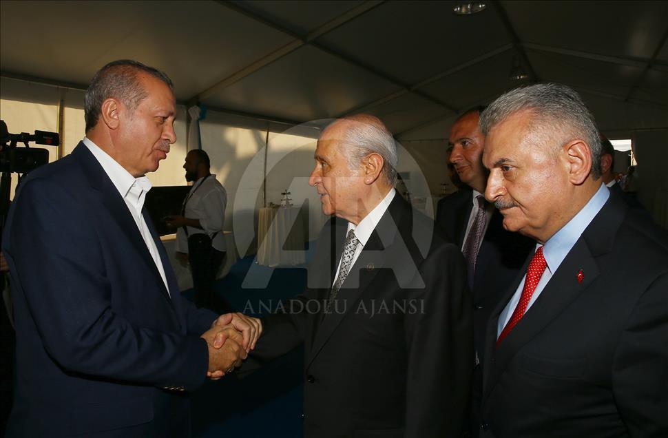 "Demokrasi ve Şehitler Mitingi"