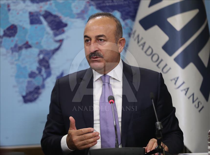 Dışişleri Bakanı Mevlüt Çavuşoğlu AA Editör Masası'nda