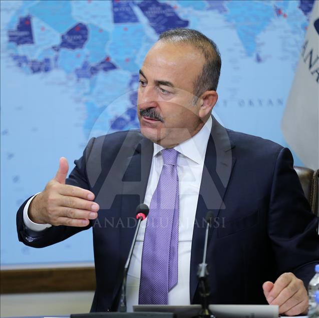 Dışişleri Bakanı Mevlüt Çavuşoğlu AA Editör Masası'nda
