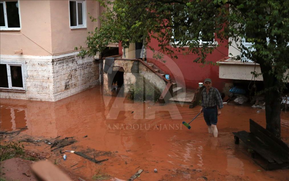 Bartın'da sel yaşamı olumsuz etkiledi