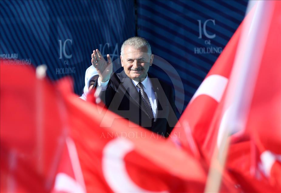 Turkey unveils 3rd Bosphorus bridge