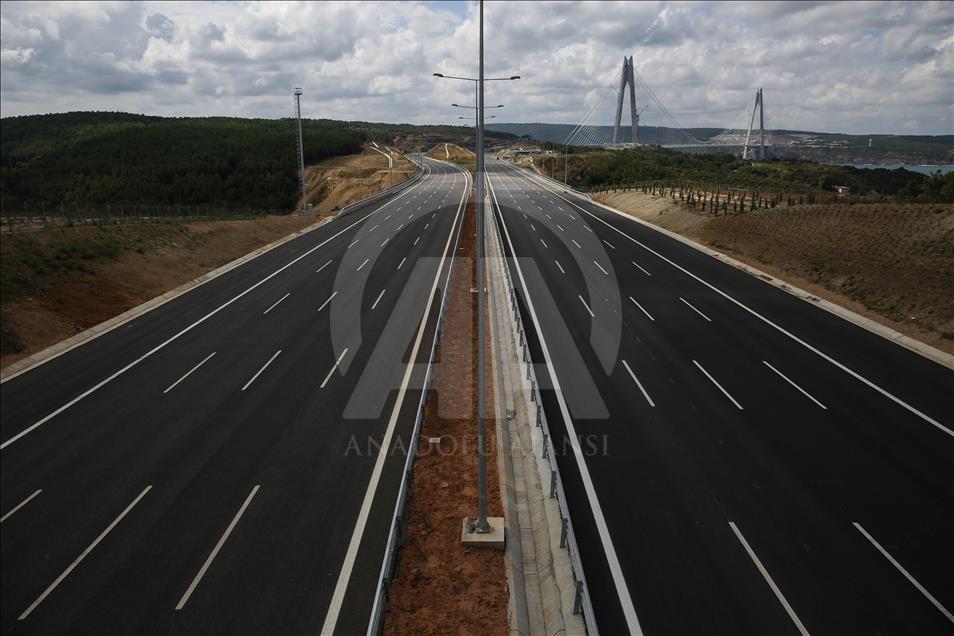 Turkey unveils 3rd Bosphorus bridge