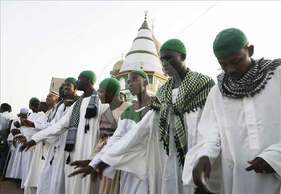 Sudan'da Sufilerin zikir halkası