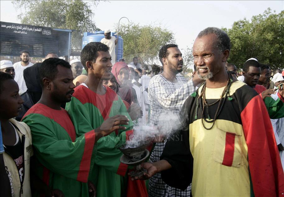 Sudan'da Sufilerin zikir halkası