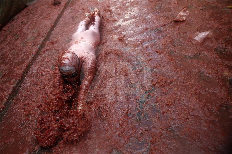 La Tomatina Festivali