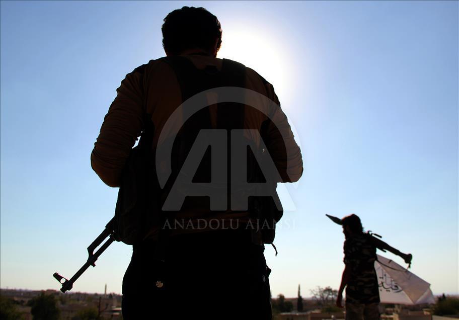 "Sigarayı yasakladılar, kendileri haşhaş içtiler"