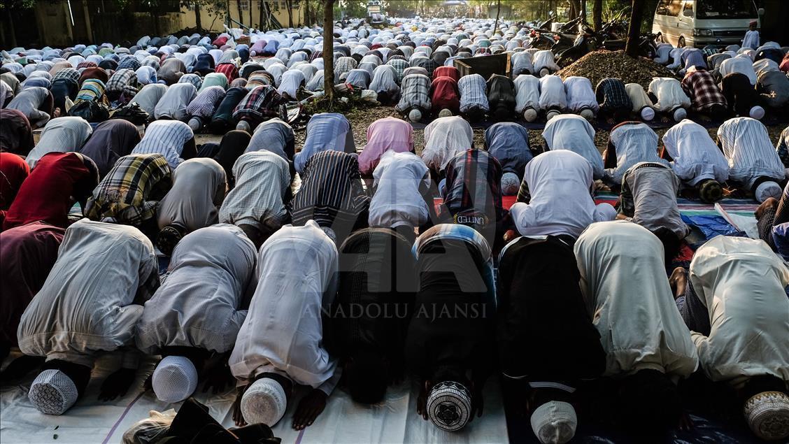Eid Al-Adha in Myanmar under pressure