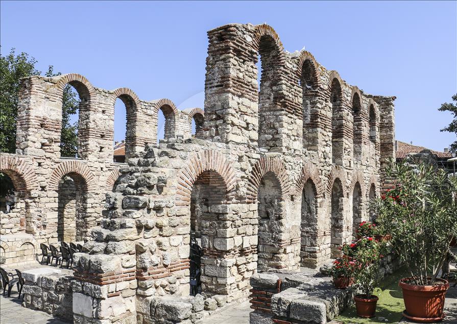 Modern yaşamla tarihin buluştuğu belde: Nessebar
