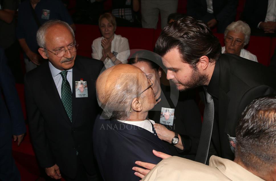 Sanatçı Tarık Akan son yolculuğuna uğurlanıyor