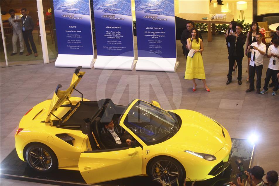 Ferrari 488 Spider Endonezya'da tanıtıldı