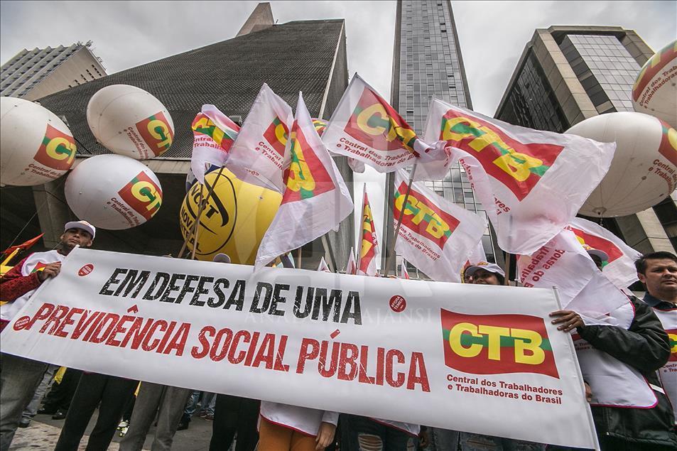 National Day of labor strike in Sao Paulo