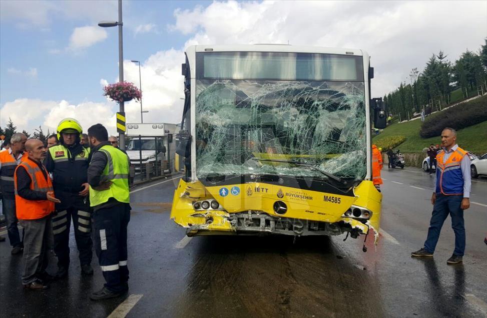 İstanbul'daki metrobüs kazası