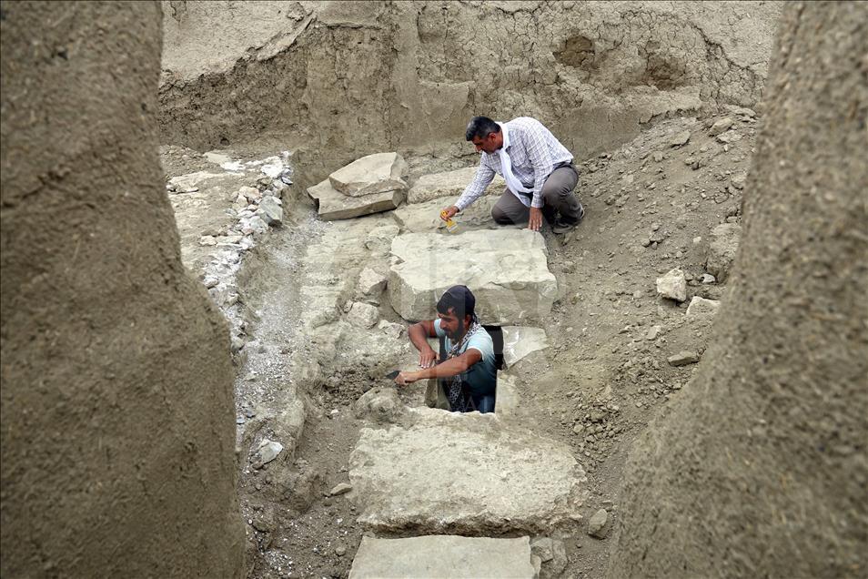 Urartular'a ait kanalizasyon sistemi gün yüzüne çıkarıldı

