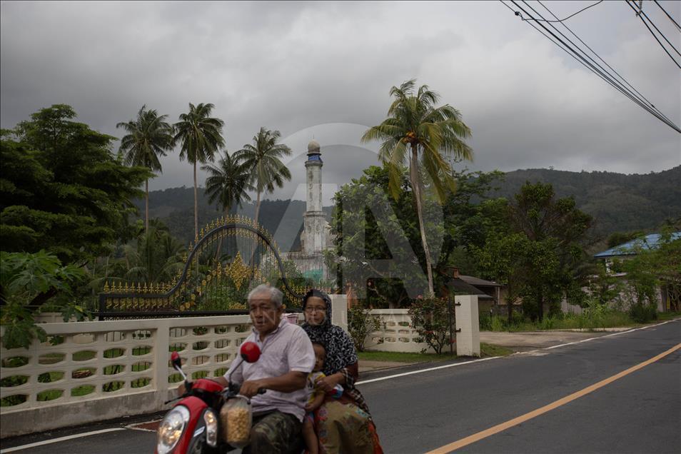 Muslim community grows in the southern island of Phuket